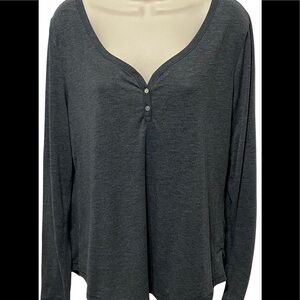 Stars Above Women’s Tunic Top Shirt XL Solid Gray V-Neck 2 Small Plastic Buttons